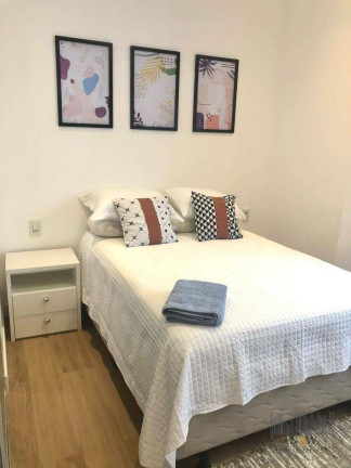 Imagem Casa com 7 Quartos à Venda, 306 m² em Vila Hamburguesa - São Paulo Imagem Casa com 7 Quartos à Venda, 306 m² em Vila Hamburguesa - São Paulo