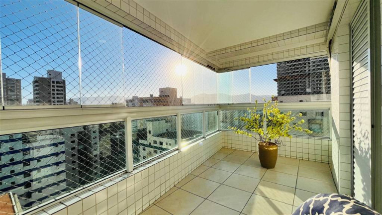 Imagem Apartamento com 3 Quartos à Venda, 123 m² em Campo Da Aviacao - Praia Grande Imagem Apartamento com 3 Quartos à Venda, 123 m² em Campo Da Aviacao - Praia Grande