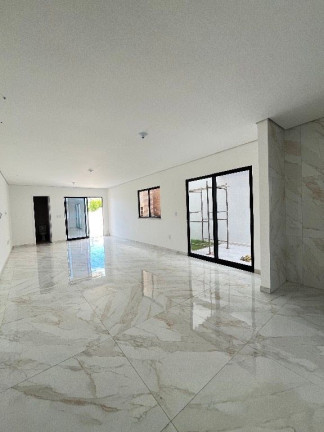 Imagem Casa com 3 Quartos à Venda, 123 m² em Edson Queiroz - Fortaleza Imagem Casa com 3 Quartos à Venda, 123 m² em Edson Queiroz - Fortaleza