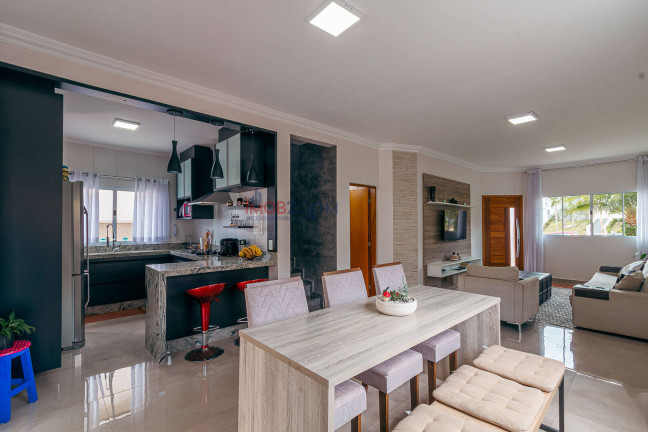 Imagem Casa com 4 Quartos à Venda, 225 m² em Rio Abaixo - Atibaia Imagem Casa com 4 Quartos à Venda, 225 m² em Rio Abaixo - Atibaia