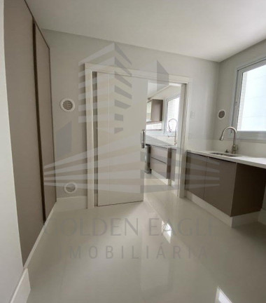 Imagem Apartamento com 4 Quartos à Venda, em Centro - Balneário Camboriú Imagem Apartamento com 4 Quartos à Venda, em Centro - Balneário Camboriú