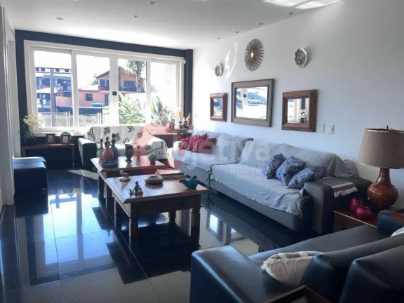 Imagem Casa com 5 Quartos à Venda, 574 m² em Ogiva - Cabo Frio Imagem Casa com 5 Quartos à Venda, 574 m² em Ogiva - Cabo Frio