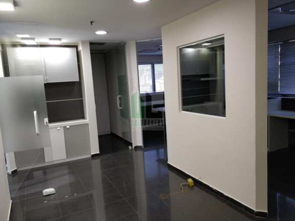 Sala Comercial para Alugar, 100 m² em Aclimação - São Paulo