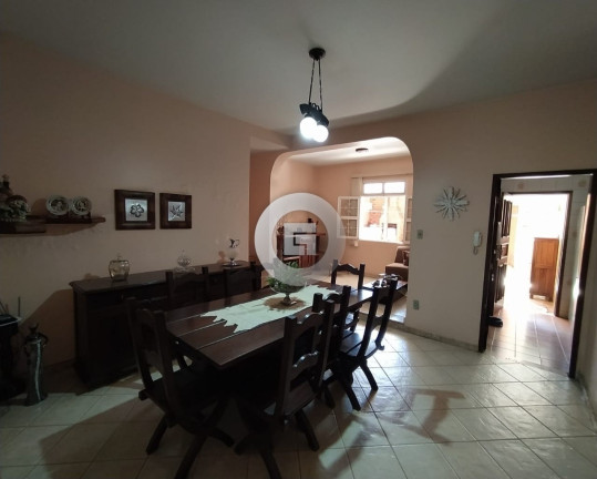 Imagem Casa com 5 Quartos à Venda, 360 m² em Vila Mauricéia - Montes Claros Imagem Casa com 5 Quartos à Venda, 360 m² em Vila Mauricéia - Montes Claros