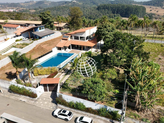 Chácara com 5 Quartos à Venda, 950 m² em Jardim Centenário - Atibaia