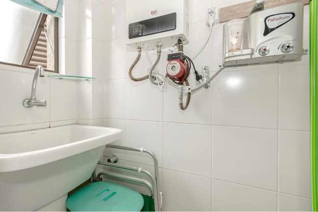Imagem Imóvel com 2 Quartos à Venda, 79 m² em Petrópolis - Porto Alegre Imagem Imóvel com 2 Quartos à Venda, 79 m² em Petrópolis - Porto Alegre