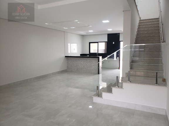 Imagem Casa com 3 Quartos à Venda, 210 m² em Jardim Jacyra - Americana