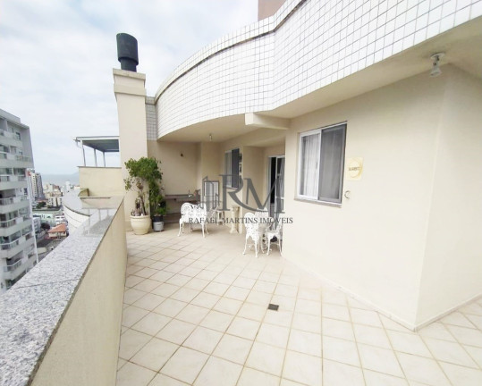 Imóvel com 3 Quartos à Venda, 158 m² em Kobrasol - São José