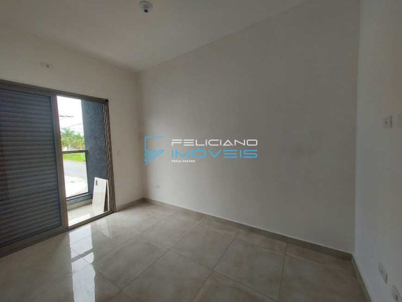 Imagem Casa com 3 Quartos à Venda, 47 m² em Balneário Maracanã - Praia Grande Imagem Casa com 3 Quartos à Venda, 47 m² em Balneário Maracanã - Praia Grande