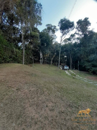 Imagem Casa com 2 Quartos à Venda, 1.000 m² em Recanto Araucária - Campos Do Jordão