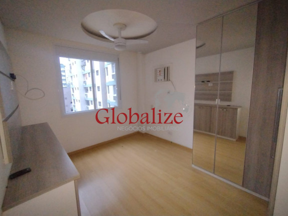 Imagem Imóvel com 2 Quartos à Venda, 134 m² em Gonzaga - Santos