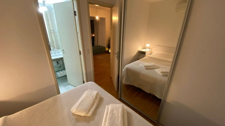 Imagem Apartamento com 2 Quartos à Venda, 77 m² em Jardins - São Paulo
