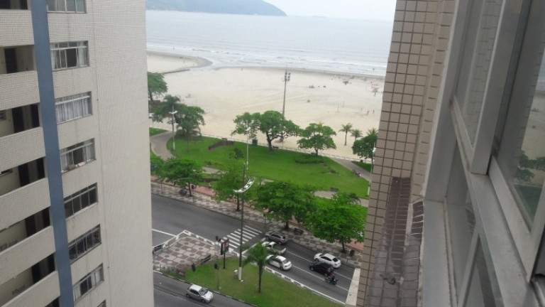 Imagem Apartamento com 2 Quartos para Alugar, 180 m² em Santos