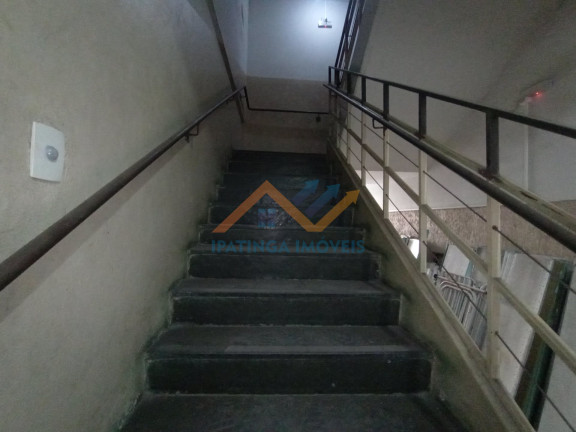 Imóvel Comercial à Venda, 500 m² em Professores - Coronel Fabriciano