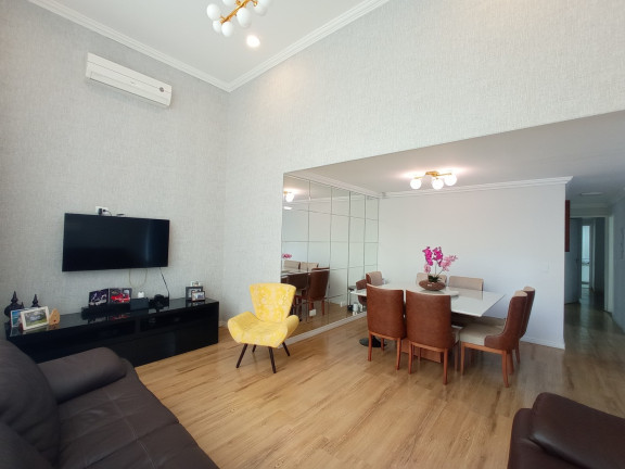 Casa com 4 Quartos à Venda, 220 m² em Conjunto Libra - Foz Do Iguaçu