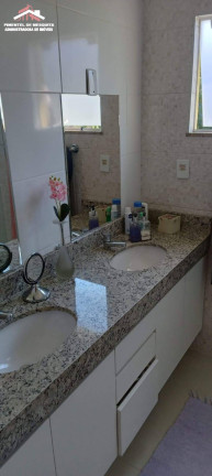 Imagem Casa com 3 Quartos à Venda, 325 m² em Várzea Das Moças - Niterói Imagem Casa com 3 Quartos à Venda, 325 m² em Várzea Das Moças - Niterói