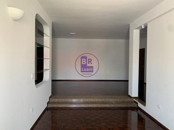 Imagem Sobrado com 4 Quartos à Venda, 393 m² em Quebec - Londrina