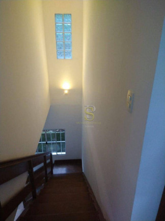 Imagem Casa com 3 Quartos à Venda, 135 m² em Olho D'água - Mairiporã