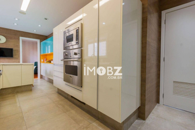 Imagem Imóvel com 4 Quartos à Venda, 223 m² em Vila Andrade - São Paulo