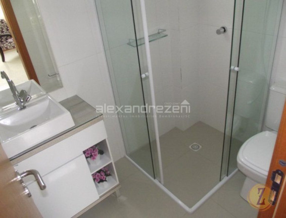 Imagem Apartamento com 2 Quartos para Temporada, 75 m² em Bombas - Bombinhas Imagem Apartamento com 2 Quartos para Temporada, 75 m² em Bombas - Bombinhas