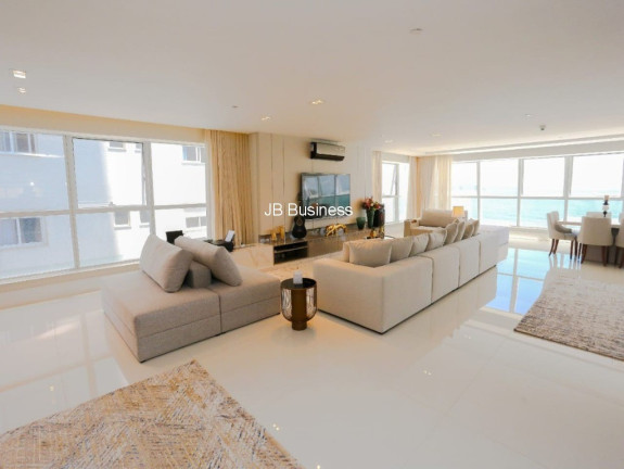 Imagem Imóvel com 5 Quartos à Venda, 359 m² em Centro - Balneário Camboriú Imagem Imóvel com 5 Quartos à Venda, 359 m² em Centro - Balneário Camboriú