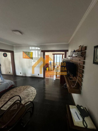 Imagem Casa com 3 Quartos à Venda, 203 m² em Vila Deyse - Itapetininga