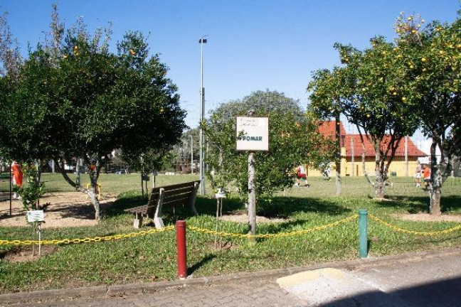 Imagem Terreno à Venda, 326 m² em Aberta Dos Morros - Porto Alegre Imagem Terreno à Venda, 326 m² em Aberta Dos Morros - Porto Alegre