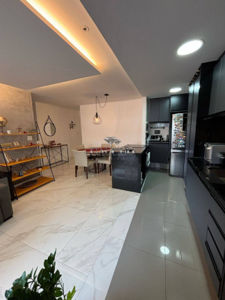 Imagem Apartamento com 2 Quartos à Venda, 72 m² em Barra Da Tijuca - Rio De Janeiro