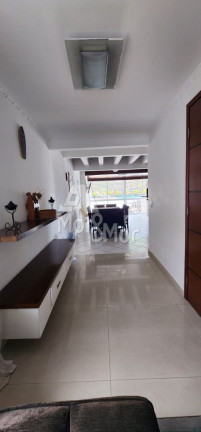 Imagem Cobertura com 3 Quartos à Venda, 181 m² em Enseada - Guarujá