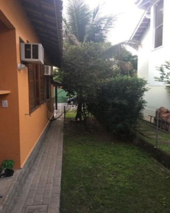 Imagem Casa com 2 Quartos à Venda, 450 m² em Varzeas Das Moças - Niterói Imagem Casa com 2 Quartos à Venda, 450 m² em Varzeas Das Moças - Niterói