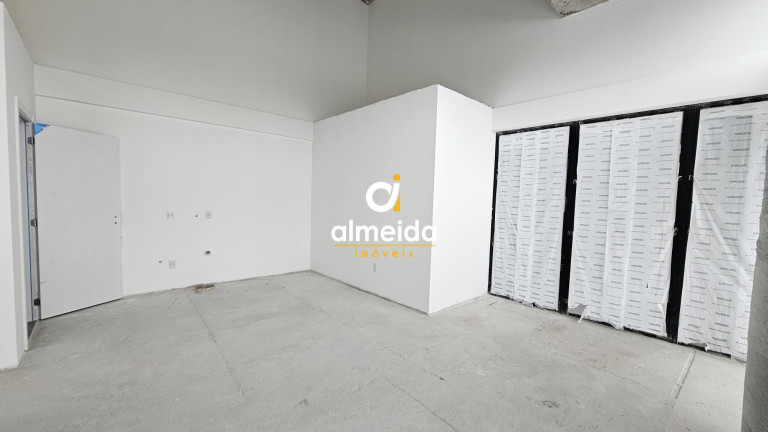Sala Comercial para Alugar, 45 m² em Camobi - Santa Maria