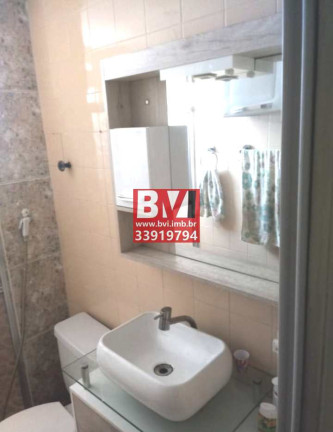 Imagem Apartamento com 2 Quartos à Venda, 56 m² em Olaria - Rio De Janeiro Imagem Apartamento com 2 Quartos à Venda, 56 m² em Olaria - Rio De Janeiro