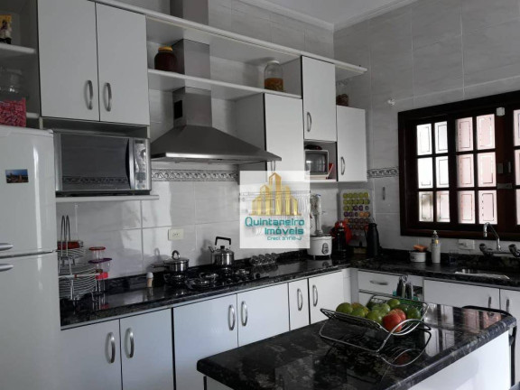 Imagem Sobrado com 4 Quartos à Venda, 251 m² em Jardim Santa Mena - Guarulhos Imagem Sobrado com 4 Quartos à Venda, 251 m² em Jardim Santa Mena - Guarulhos