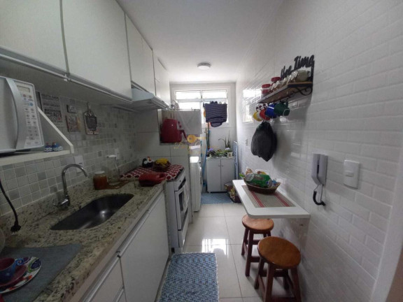 Imagem Apartamento com 2 Quartos à Venda, 51 m² em Pimenteiras - Teresópolis