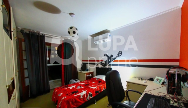Imagem Casa com 3 Quartos à Venda, 239 m² em Tucuruvi - São Paulo