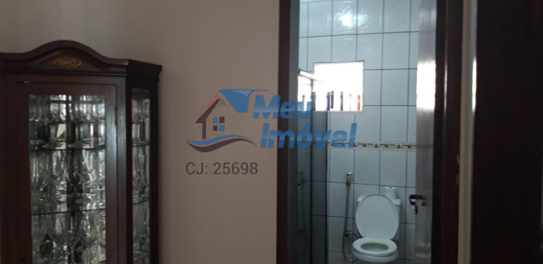 Imagem Casa com 5 Quartos à Venda, 230 m² em Setor Habitacional Arniqueira (águas Claras) - Brasília Imagem Casa com 5 Quartos à Venda, 230 m² em Setor Habitacional Arniqueira (águas Claras) - Brasília