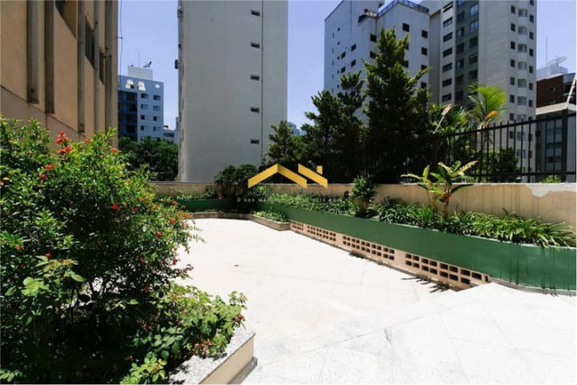 Imagem Apartamento com 4 Quartos à Venda, 139 m² em Aclimação - São Paulo
