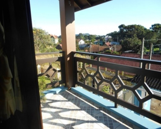 Imagem Casa com 4 Quartos à Venda, 185 m² em Br 116 - Nova Petrópolis