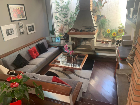 Imagem Casa com 3 Quartos à Venda, 549 m² em Além Ponte - Sorocaba Imagem Casa com 3 Quartos à Venda, 549 m² em Além Ponte - Sorocaba