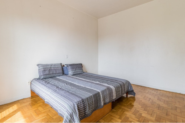 Imagem Imóvel com 3 Quartos à Venda, em Higienópolis - Porto Alegre Imagem Imóvel com 3 Quartos à Venda, em Higienópolis - Porto Alegre