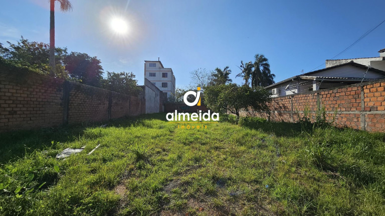 Terreno à Venda, 360 m² em Dom Antônio Reis - Santa Maria