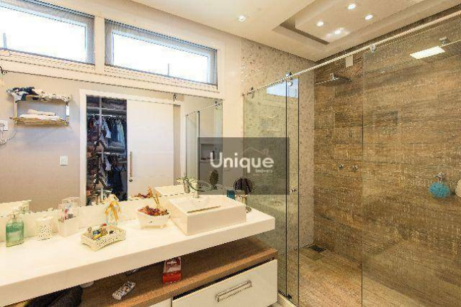 Imagem Casa com 6 Quartos à Venda, 450 m² em Ferradura - Armação Dos Búzios Imagem Casa com 6 Quartos à Venda, 450 m² em Ferradura - Armação Dos Búzios