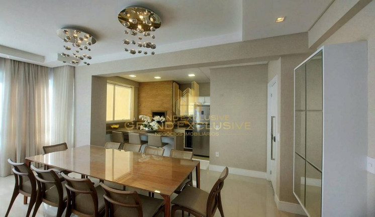 Imagem Apartamento com 3 Quartos à Venda, 122 m² em Centro - Balneário Camboriú