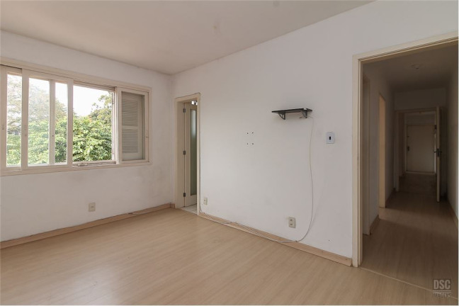 Imagem Imóvel com 2 Quartos à Venda, em Teresópolis - Porto Alegre Imagem Imóvel com 2 Quartos à Venda, em Teresópolis - Porto Alegre