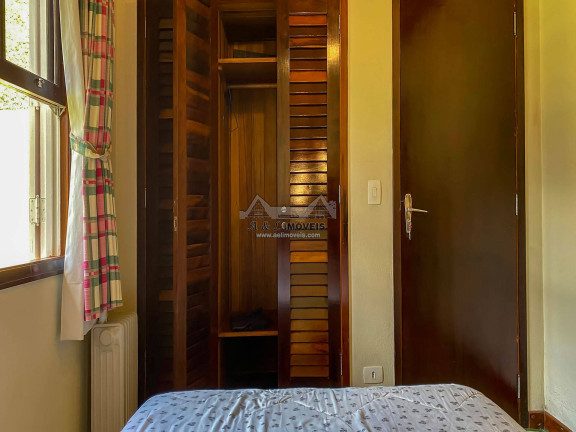 Imagem Casa com 4 Quartos à Venda, 196 m² em Alto Da Vila Inglesa - Campos Do Jordão Imagem Casa com 4 Quartos à Venda, 196 m² em Alto Da Vila Inglesa - Campos Do Jordão
