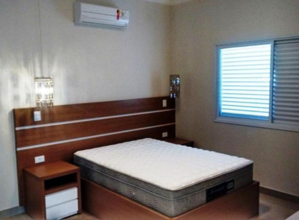 Imagem Casa com 4 Quartos à Venda, em Jardim Das Palmeiras - Bragança Paulista Imagem Casa com 4 Quartos à Venda, em Jardim Das Palmeiras - Bragança Paulista