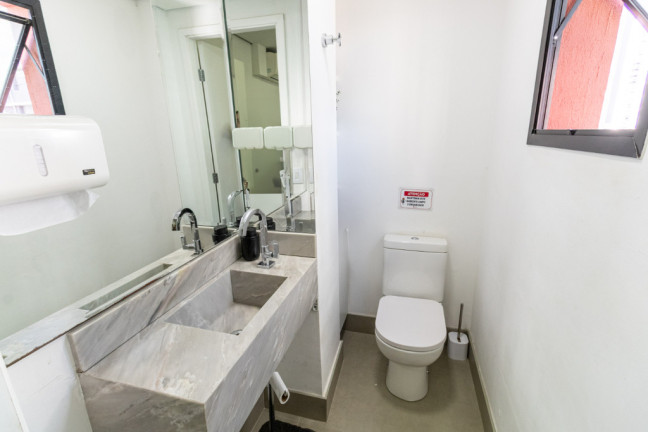 Imagem Sala Comercial à Venda, 240 m² em Pinheiros - São Paulo Imagem Sala Comercial à Venda, 240 m² em Pinheiros - São Paulo