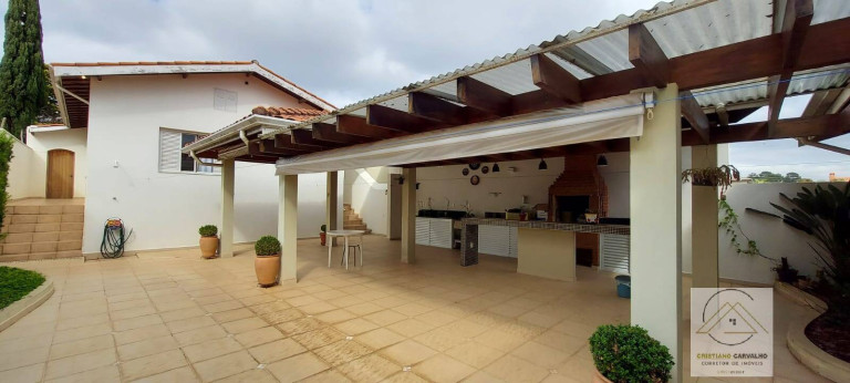 Imagem Casa com 2 Quartos à Venda, 213 m² em Vila Dos Netos - Atibaia Imagem Casa com 2 Quartos à Venda, 213 m² em Vila Dos Netos - Atibaia