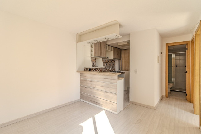 Apartamento com 2 Quartos à Venda, 45 m² em Jardim Leopoldina - Porto Alegre