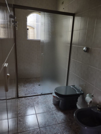 Imagem Casa com 3 Quartos à Venda, 260 m² em Jardim Las Vegas - Santo André Imagem Casa com 3 Quartos à Venda, 260 m² em Jardim Las Vegas - Santo André